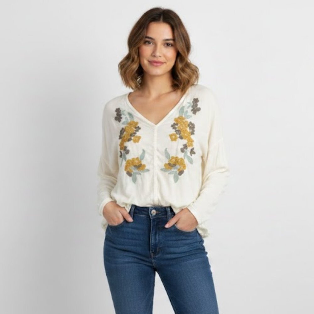 XCVI Floral Embroidered V Neck Soft Stretchβ Y2K Pullover Blouse Small